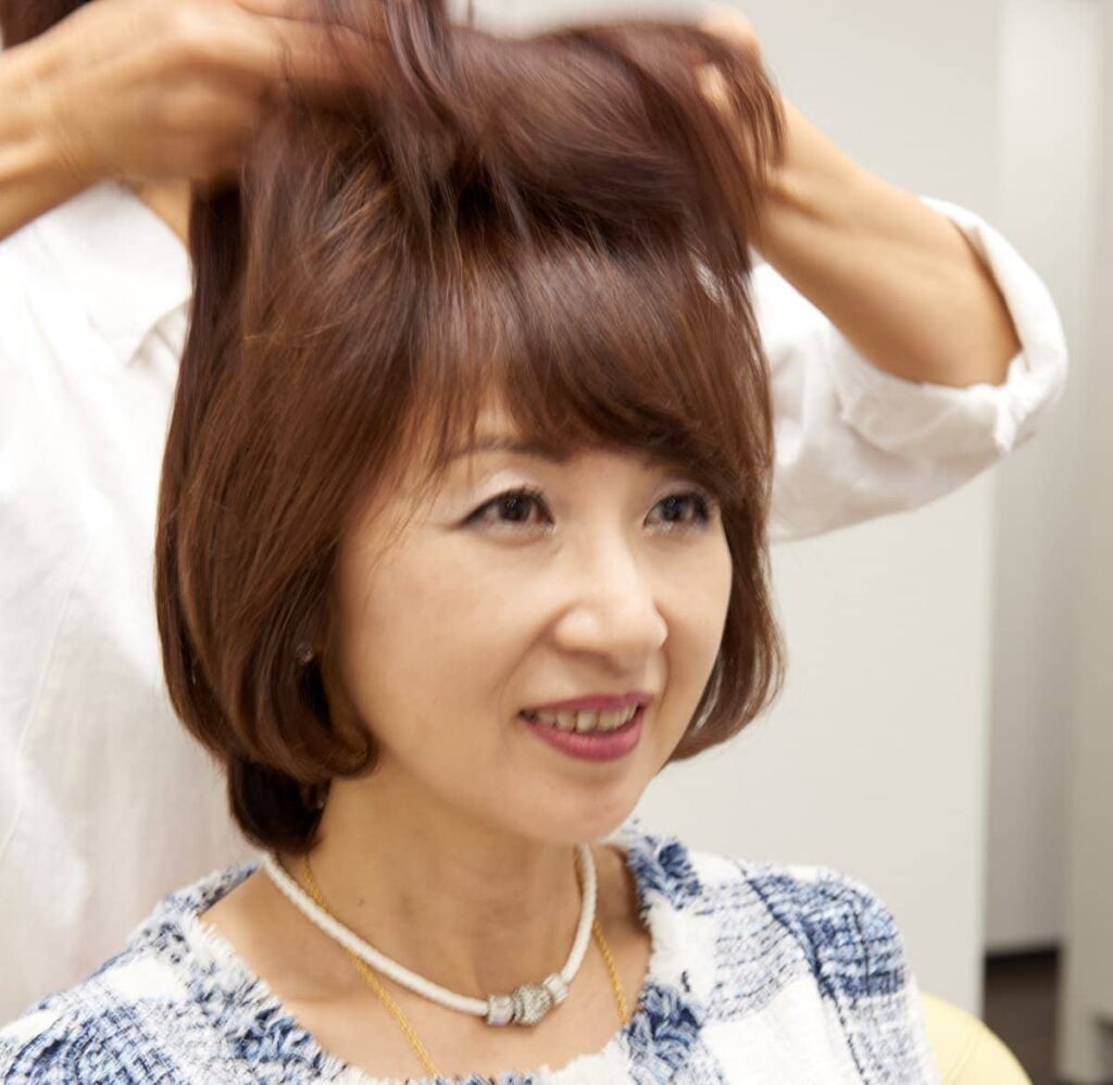 分け目にポン 装着シーン